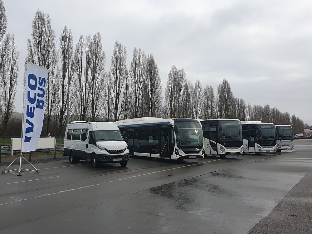 Gamme Iveco Bus & Heuliez avec le daily, l'Evadys et le GX Elec