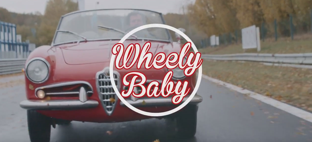 Alfa Romeo Giulietta et logo de Wheely Baby